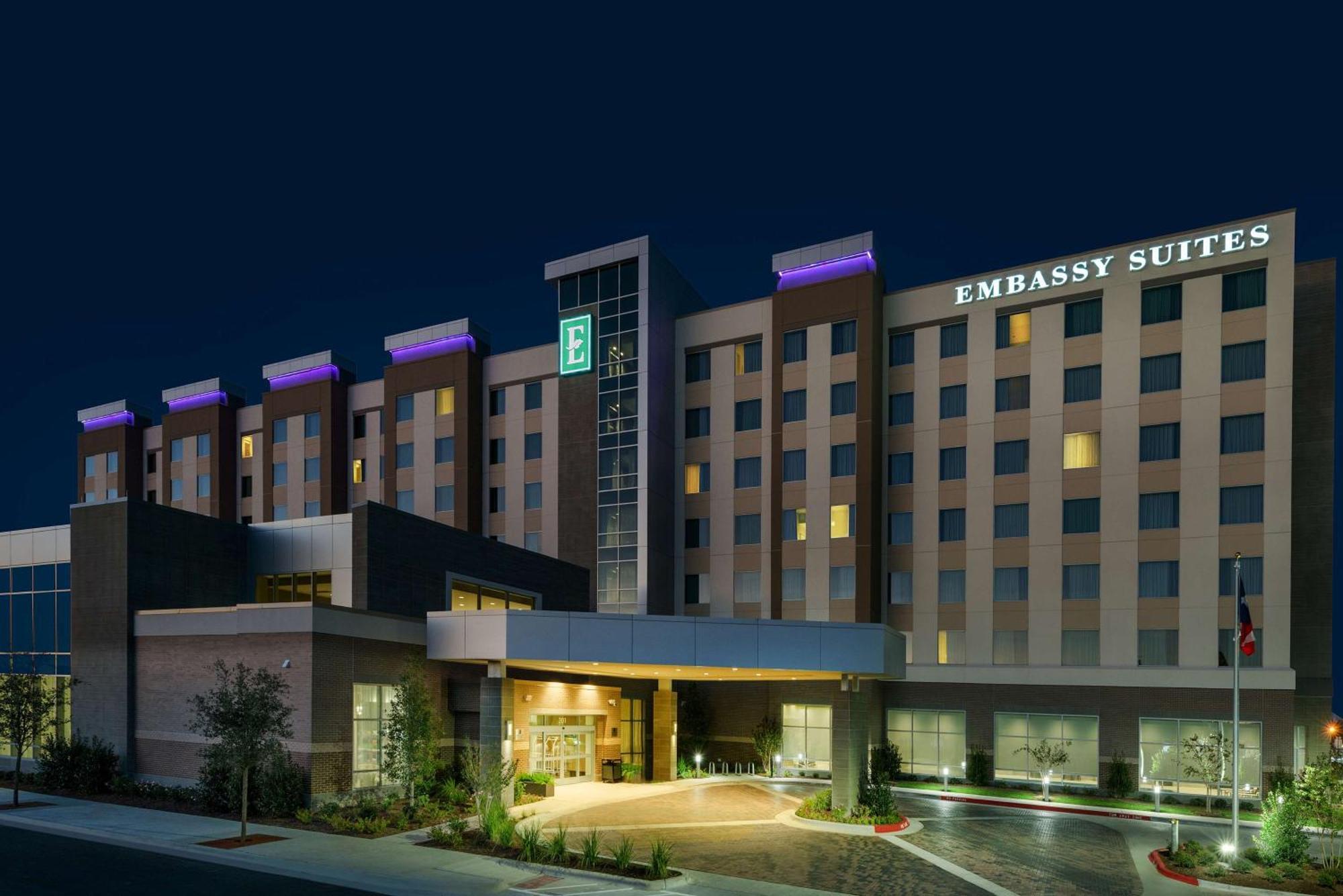 Embassy Suites By Hilton College Station Luaran gambar