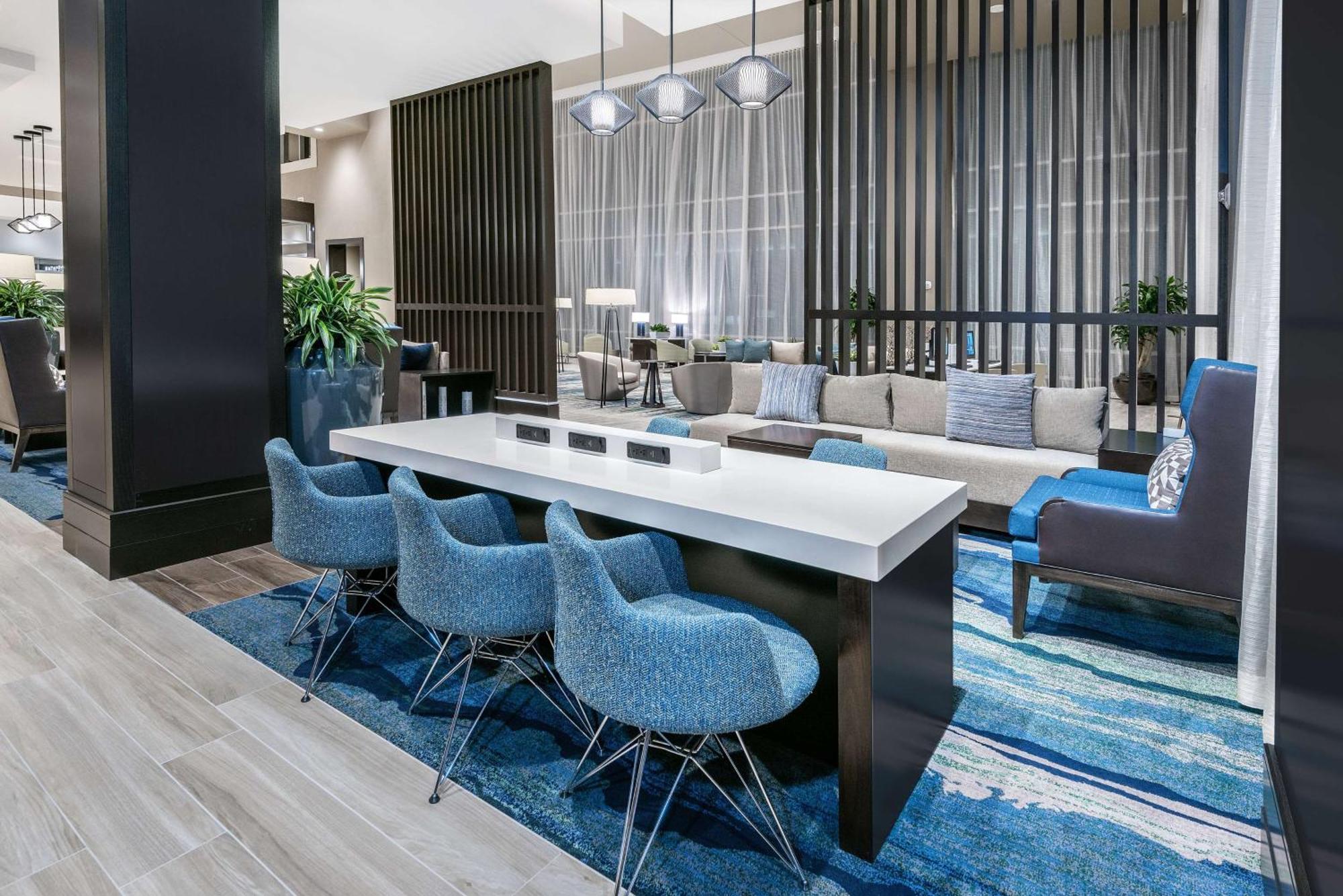 Embassy Suites By Hilton College Station Luaran gambar
